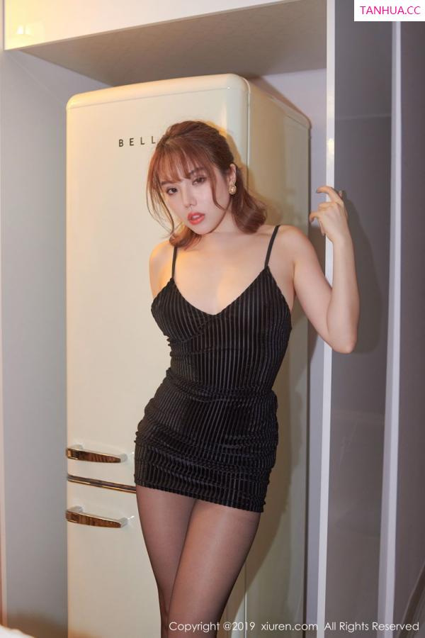 妮小妖  [XIUREN]高清写真图 2019.08.20 黄楽然第22张图片